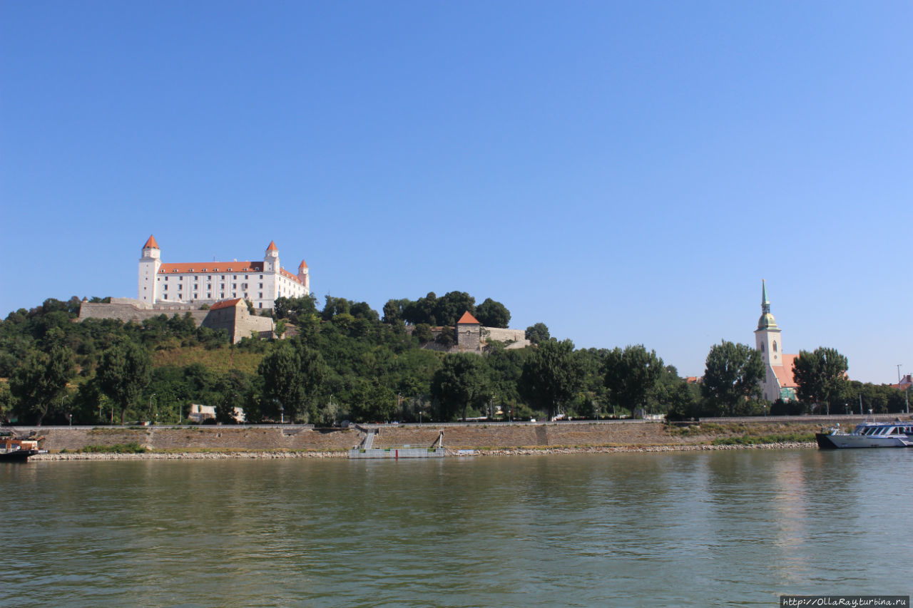 Братиславский замок Вена, Австрия