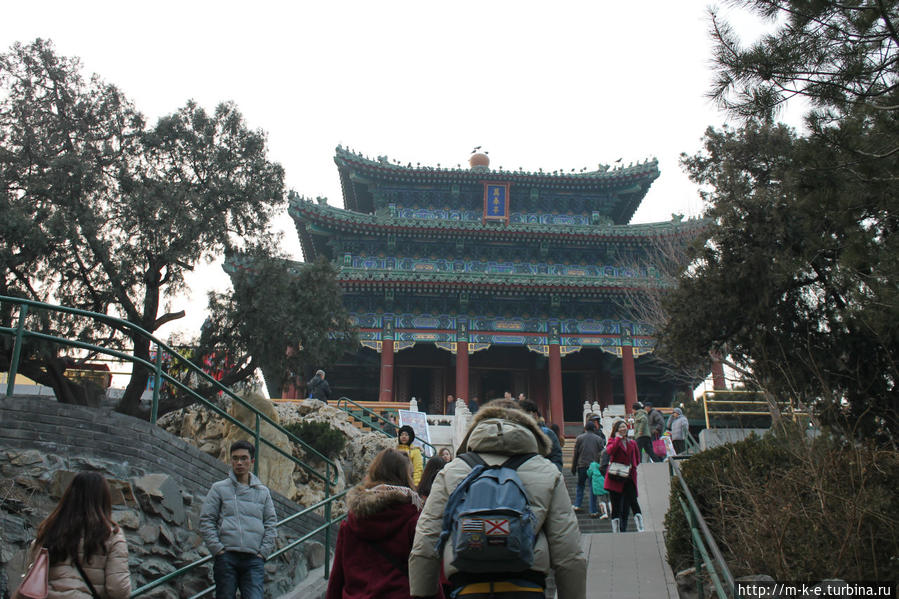 Гора Цзиншань — лучший вид на Запретный город Пекин, Китай