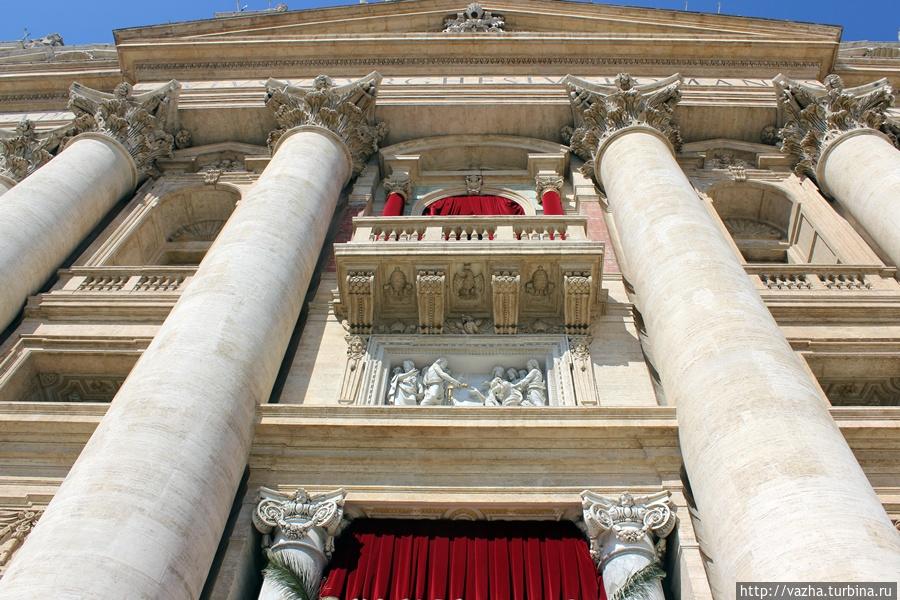 Внутреннее убранство  Собора Святого Петра. Продолжение. Ватикан (столица), Ватикан