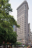 Флетайрон билдинг («Утюг») в 1903 году гордился своей высотой в 87 метров – в то время это было самое высокое здание на Манхэттене. Считается самым старым небоскребом Нью-Йорка.