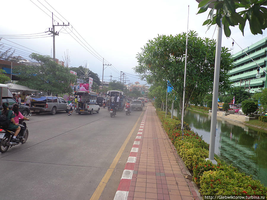 Город Самут Сакон. Восточная часть Самут-Сакон, Таиланд