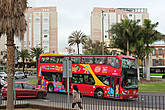 С марта 2011 г. красные экскурсионные автобусы компании City Sightseeing, хорошо знакомые туристам по всему миру, появились и в Санта Крусе.