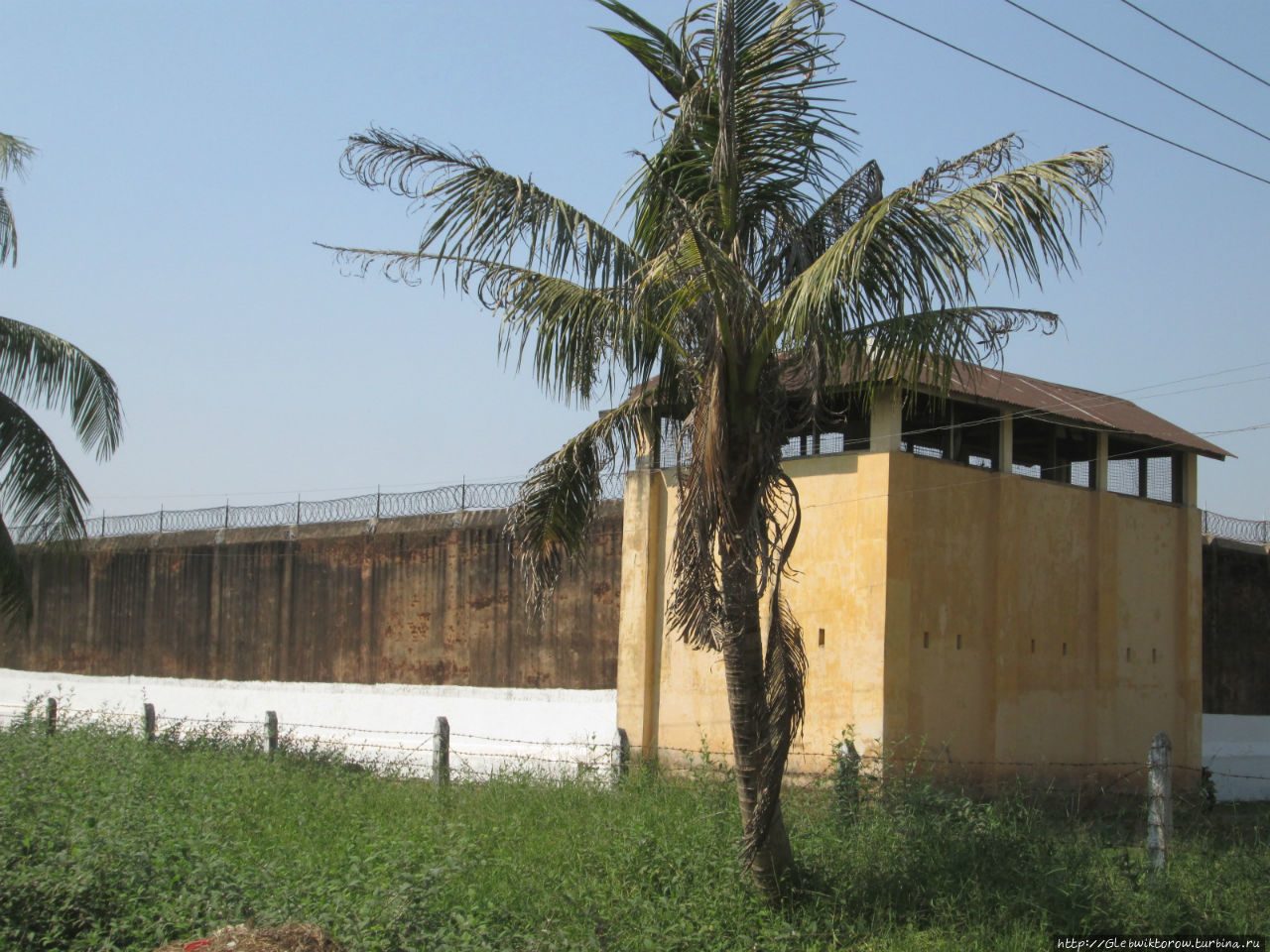 Квартал у тюрьмы Патейн, Мьянма
