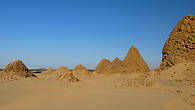 Пирамиды Нури