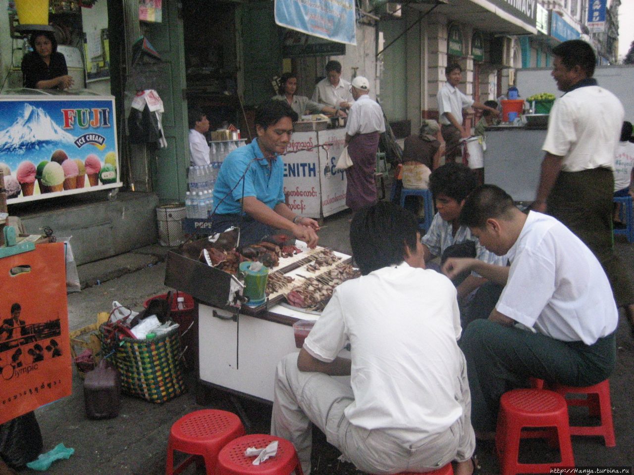 Уличная еда Янгон, Мьянма