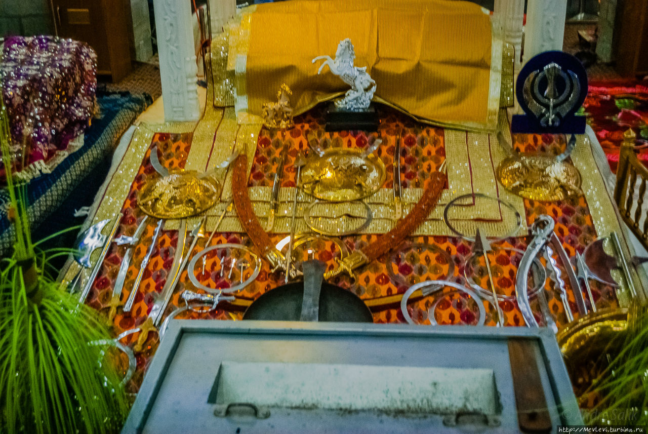 Озеро в Ревалсаре, Индия Штат Химачал-Прадеш, Индия