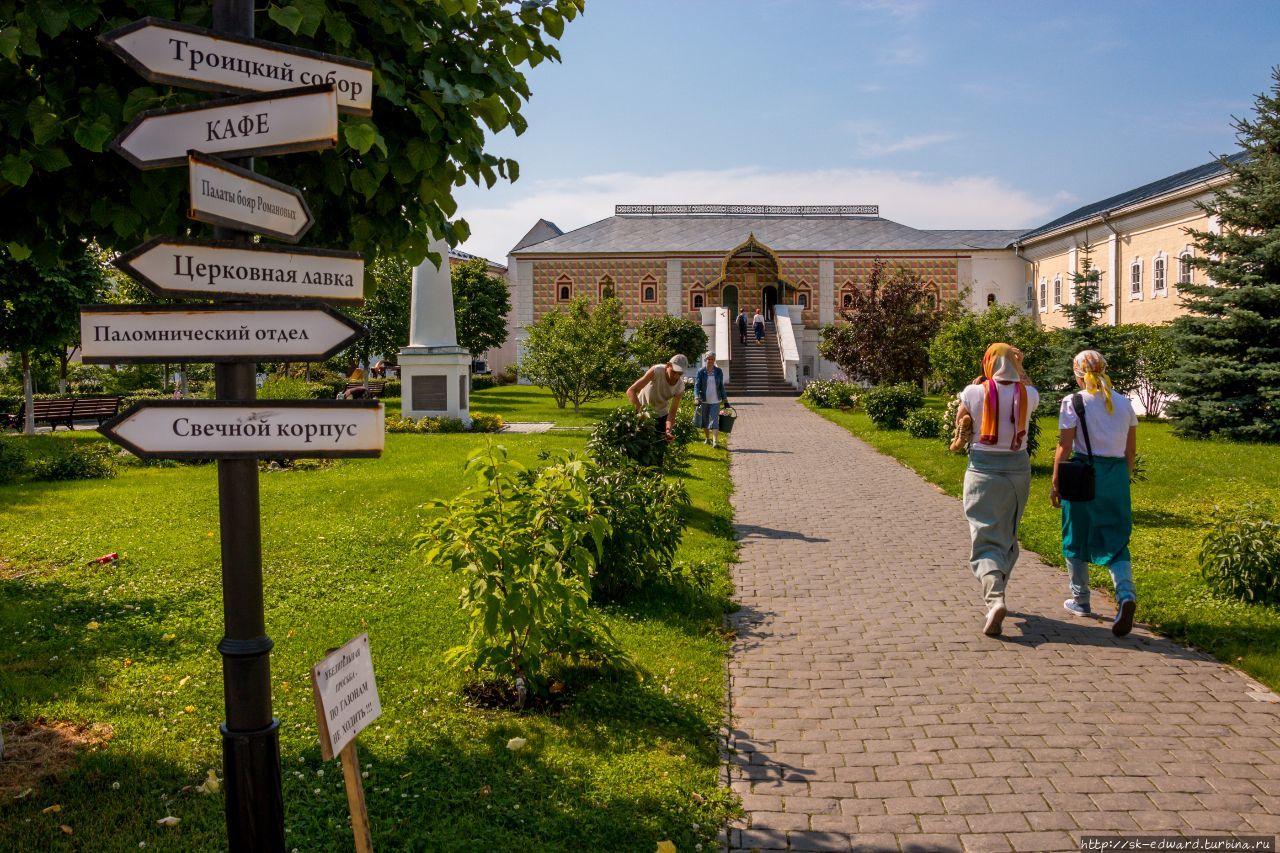 Кострома. Ипатьевский монастырь Кострома, Россия