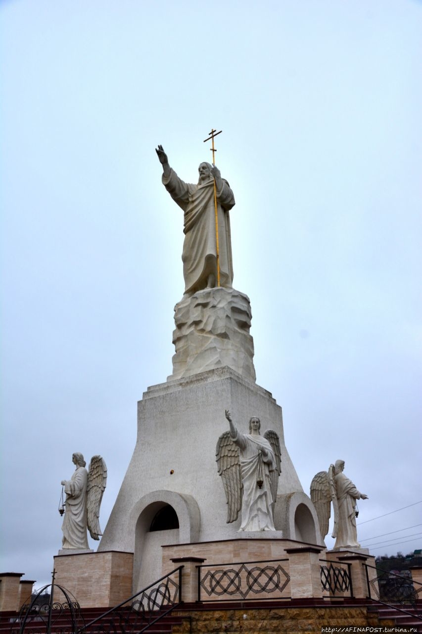 Статуя Христа Воскресшего. Рио-де-Кавказ