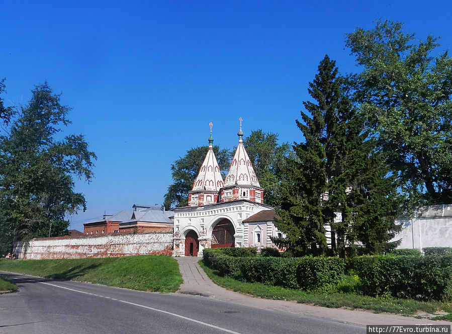 Игрушечный монастырь