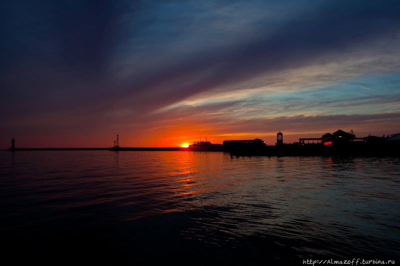 В городе Сочи... Сочи, Россия В городе Сочи... Сочи, Россия