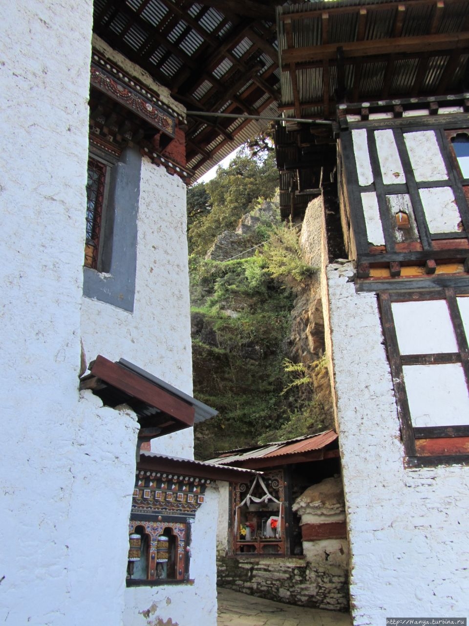 Монастырь Chari Goemba Тхимпху, Бутан
