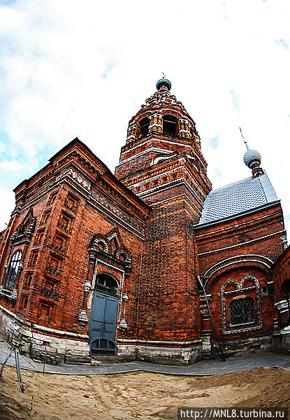 Церковь Богоявления находится на Богоявленской площади Ярославль, Россия