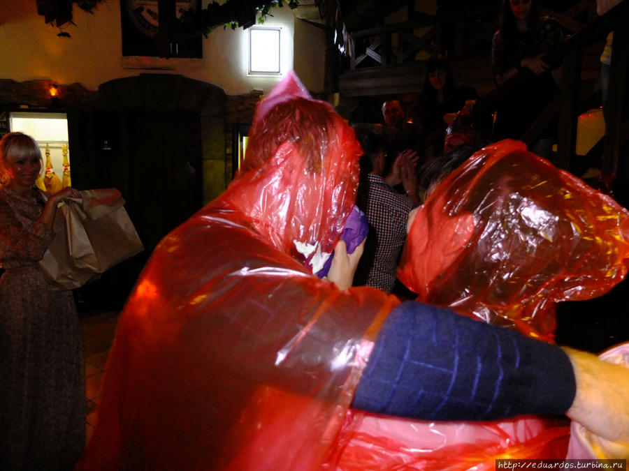 Закрыли в субботу Октоберфест Красноярск, Россия