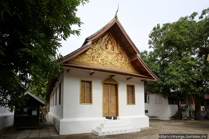 Одно из зданий кути для монахов на территориии  храмового комплекса Ват Сене Сук Харам. Фото из интернета
