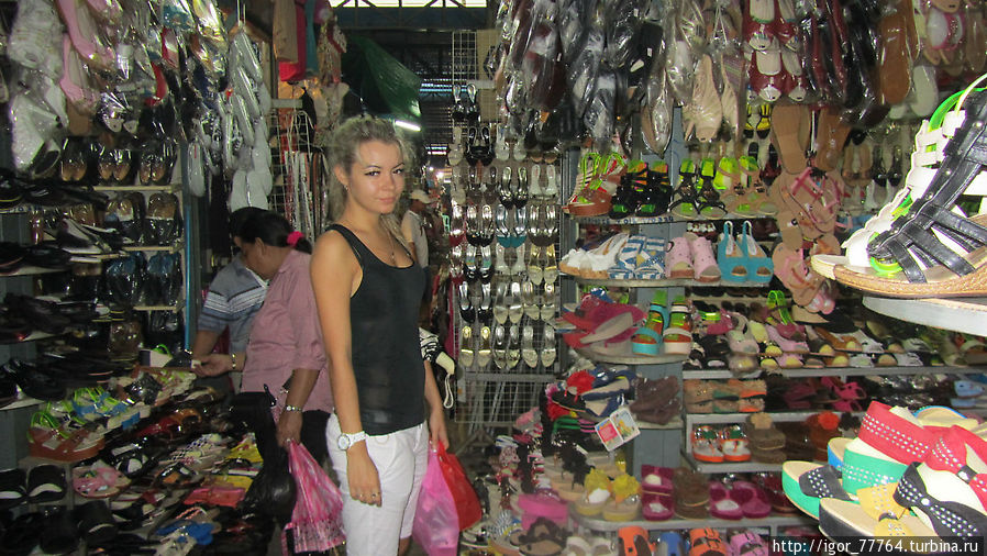 Промышленный рынок Сиануквиль, Камбоджа