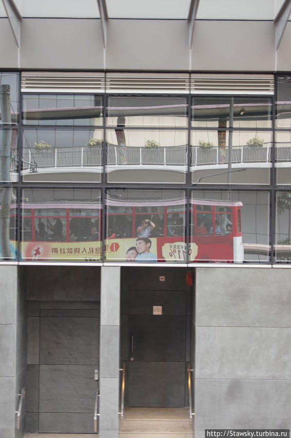 Трамваем от CENTRAL до Wan Chai Гонконг