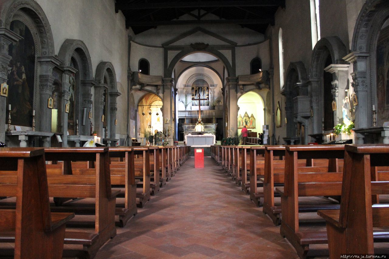 Церковь Всех Святых. Флоренция Флоренция, Италия