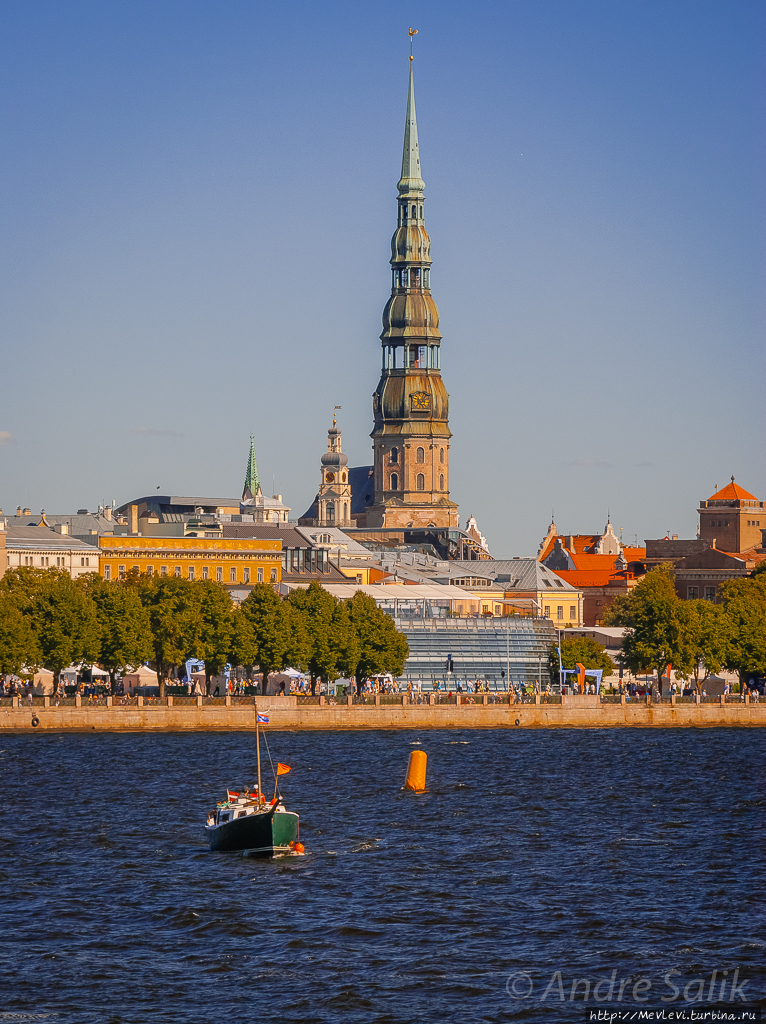 Праздник Риги 2015. парусная регата на Даугаве. Рига, Латвия