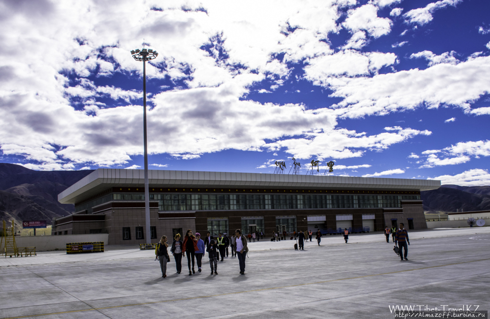 аэропорт Али, провинция Нгари, Западный Тибет Али, Китай