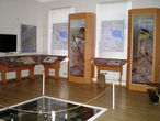 1 зал экспозиции Белозерск исторический. Здесь можно научиться добывать огонь трением и поучаствовать в археологических раскопках