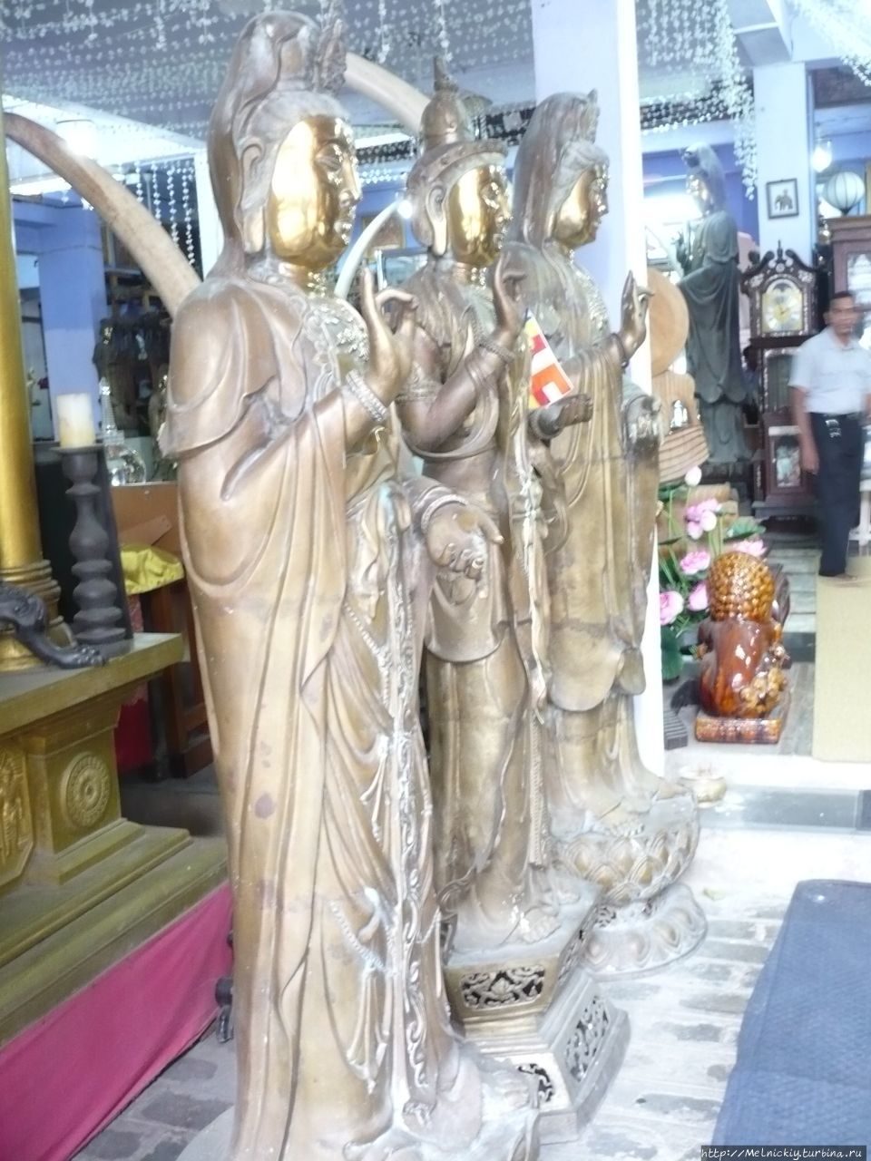 Храм Гангарамая