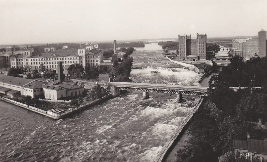 Водопад на границе двух миров Нарва, Эстония