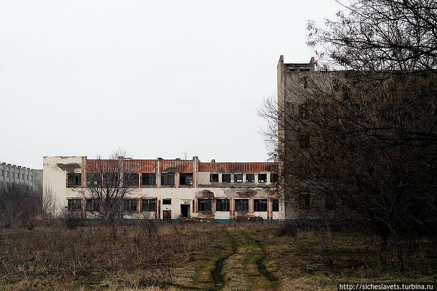 Былая воздушная мощь. Кладбище самолетов под Запорожьем Запорожская область, Украина