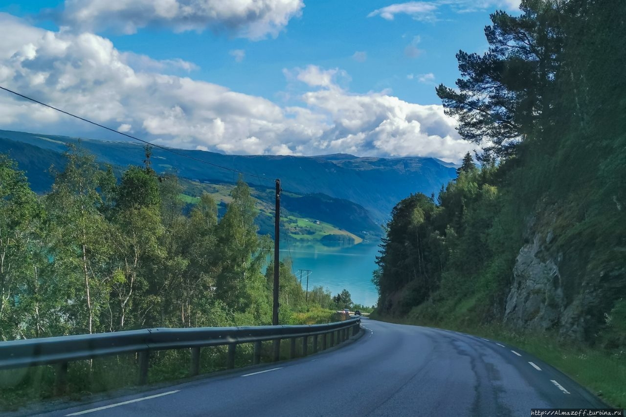 река Отта и озеро Vågåvatn