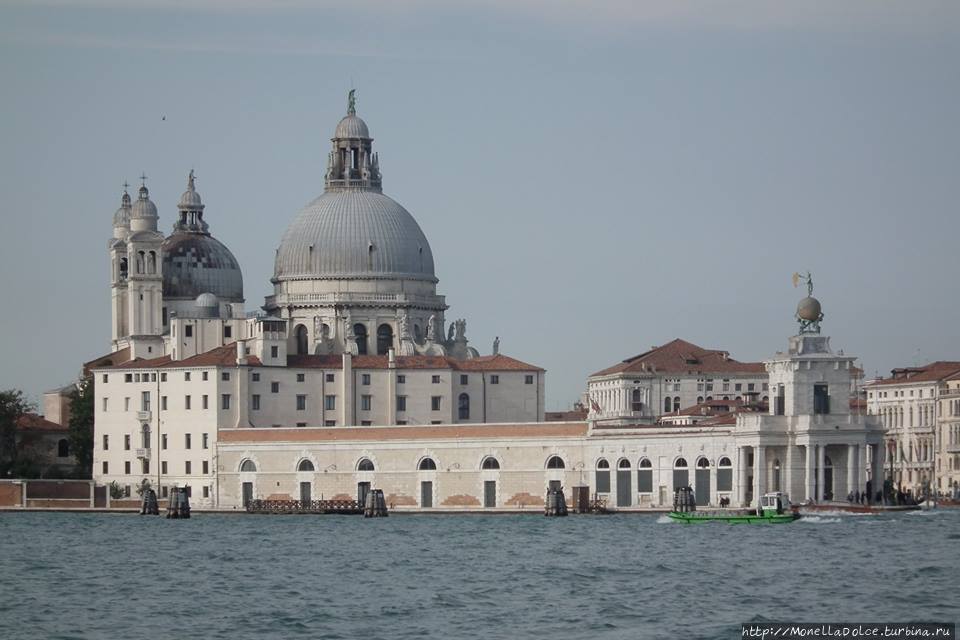 Venezia: маршрут punta Dogana — ponte Rialto Венеция, Италия