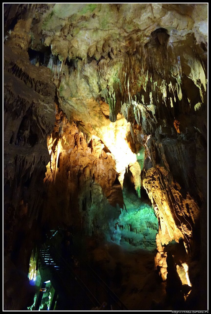 Ресавская пещера Деспотовац, Сербия