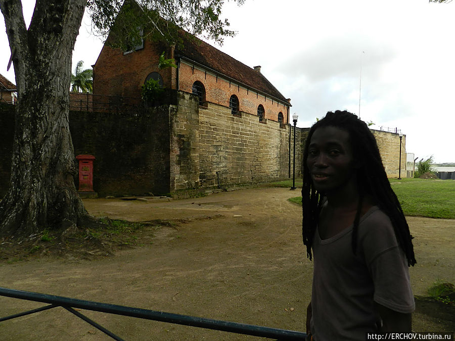 Дальние страны. Часть 27. Прогулка по городу Парамарибо, Суринам