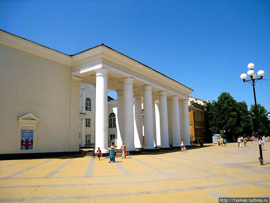 Шахтинский драматический театр Шахты, Россия