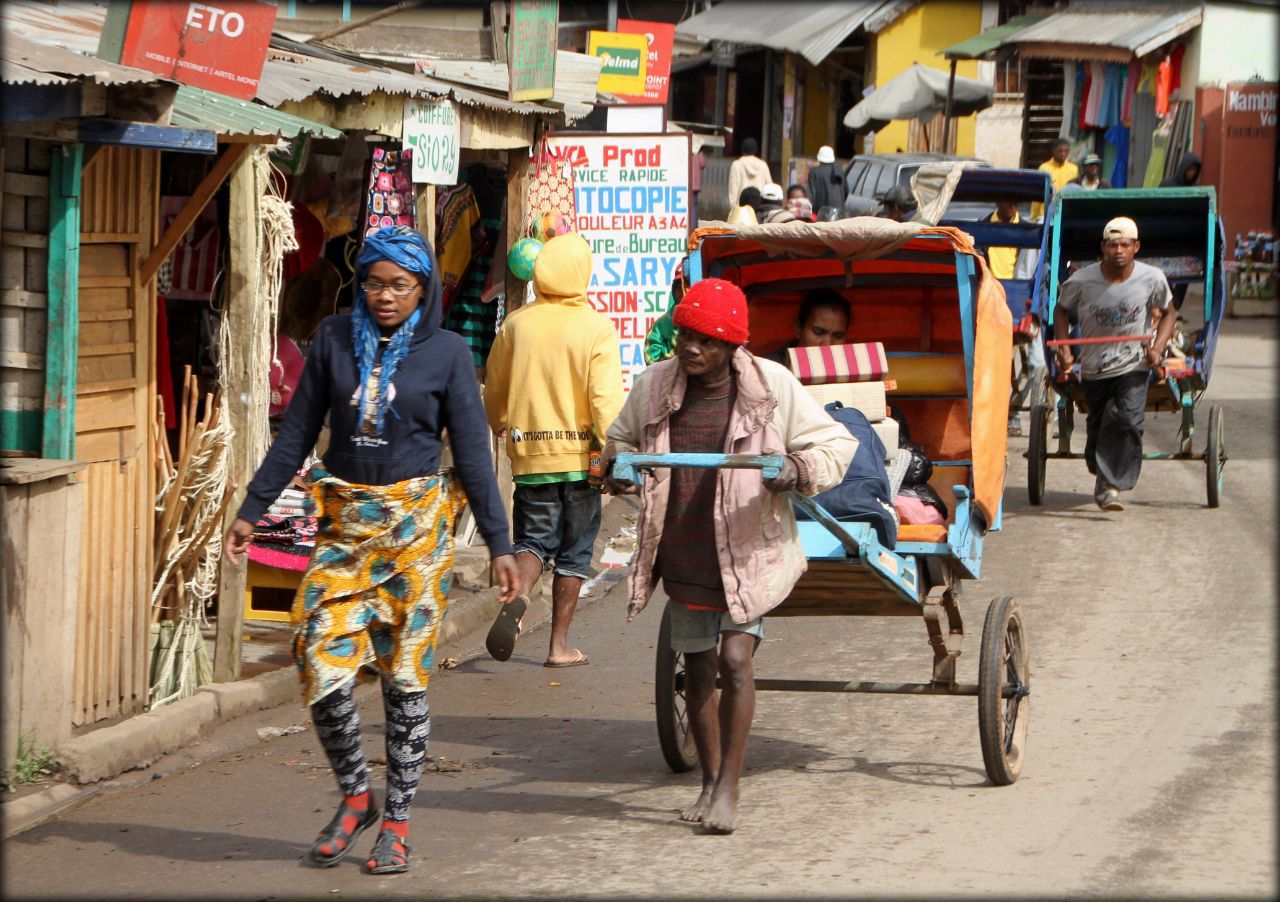 Мадагаскарские хроники — Амбуситра и дорога в Раномафану Амбуситра, Мадагаскар