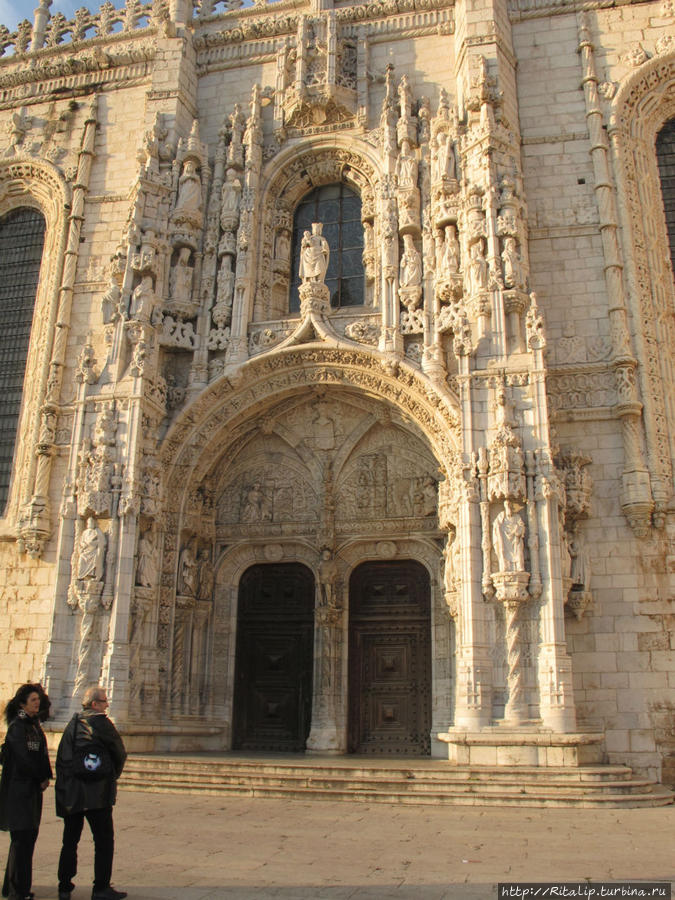 монастырь Жеронимуш Лиссабон, Португалия