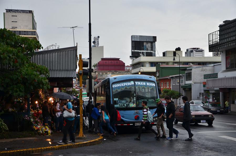 Автобус в Сан-Хосе Сан-Хосе, Коста-Рика