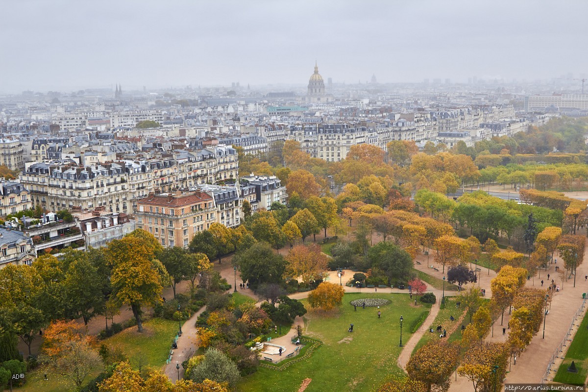 Париж — Виды с Эйфелевой башни (1-й этаж) Париж, Франция