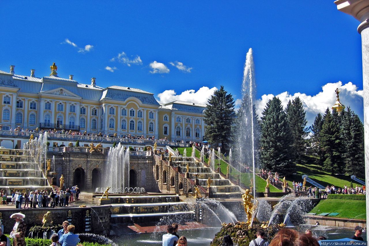 Нижний парк и фонтаны Петергофа Петергоф, Россия