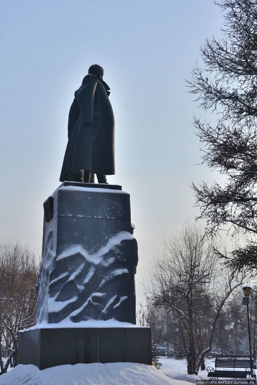 Памятник адмиралу Колчаку Иркутск, Россия