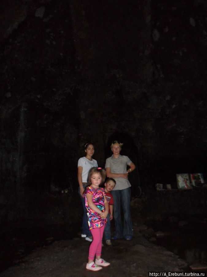 Пещерный храм близ села Мартирос