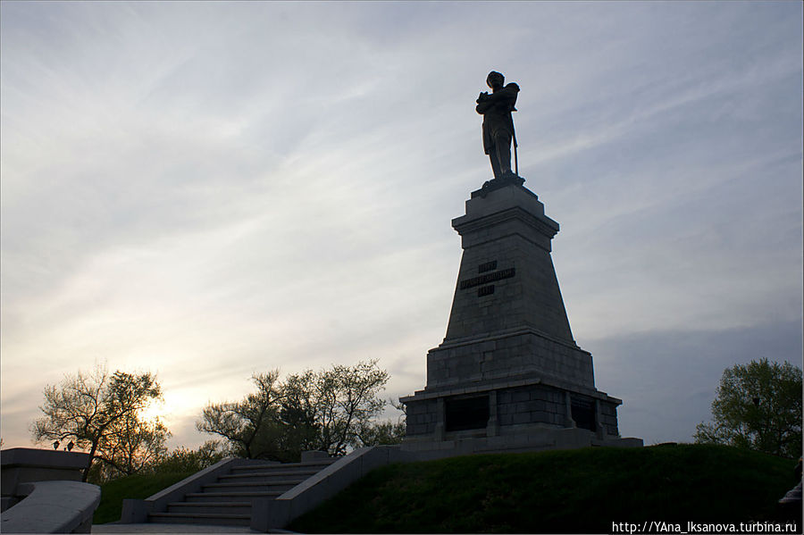 Памятник Муравьёву-Амурскому Хабаровск, Россия