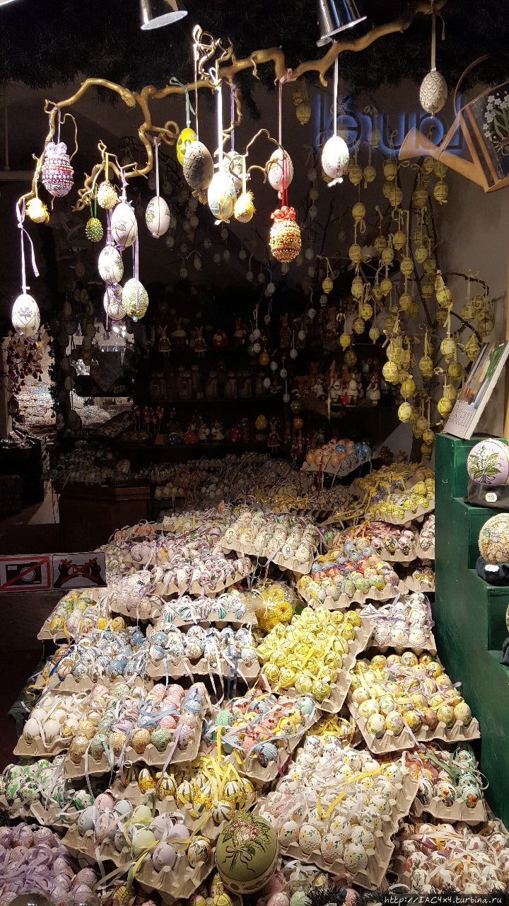 Магазин пасхальных и рождественских товаров Зальцбург, Австрия