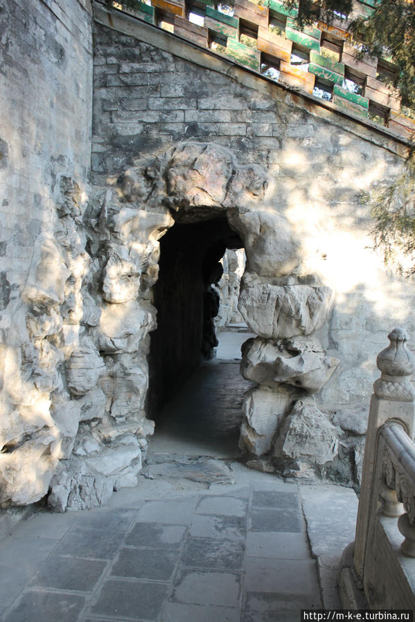 Императорский сад. Парк Бэйхай Пекин, Китай