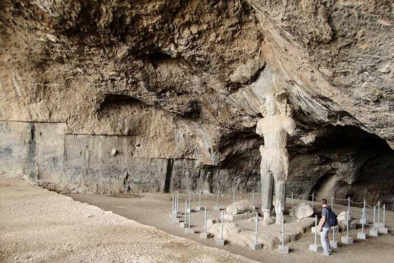 Пещера Шапур / Shapour cave