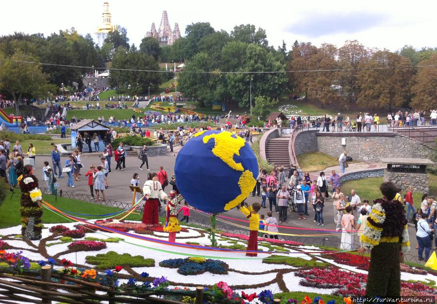 Праздник мира и цветов Киев, Украина