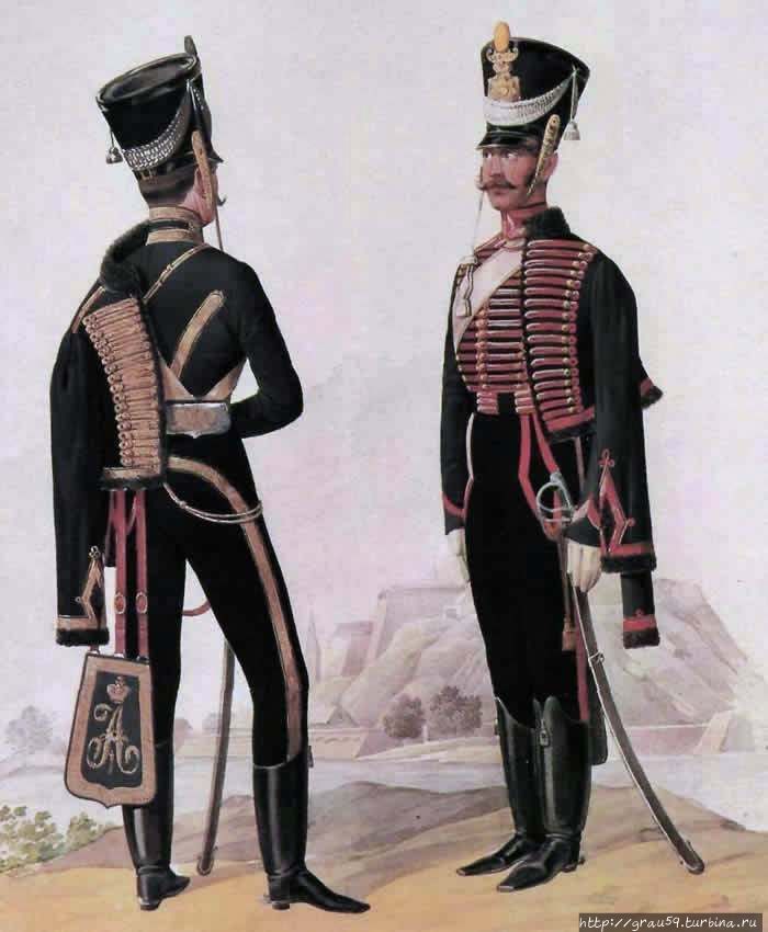Офицер и рядовой Елизаветградского гусарского полка (1825 год). (Из Интернета)