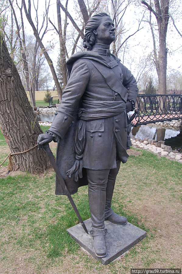 Памятник Петру Первому Энгельс, Россия