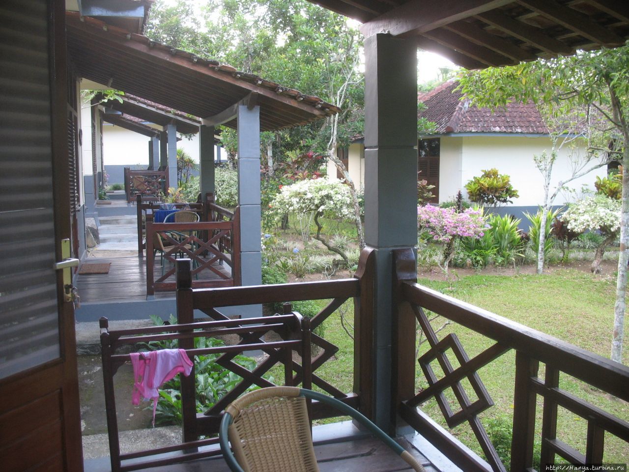 Отель Margo Utomo Guest House Баньюванги, Индонезия