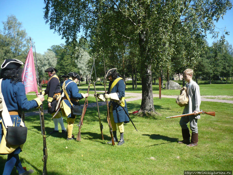 Король прибывает в Ловиису Ловииса, Финляндия