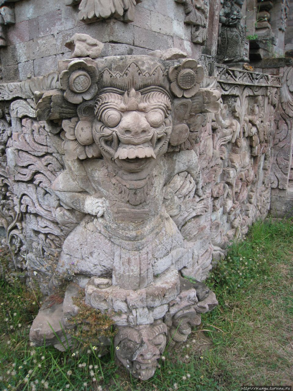 Храм Пура Беджи Сингараджа, Индонезия