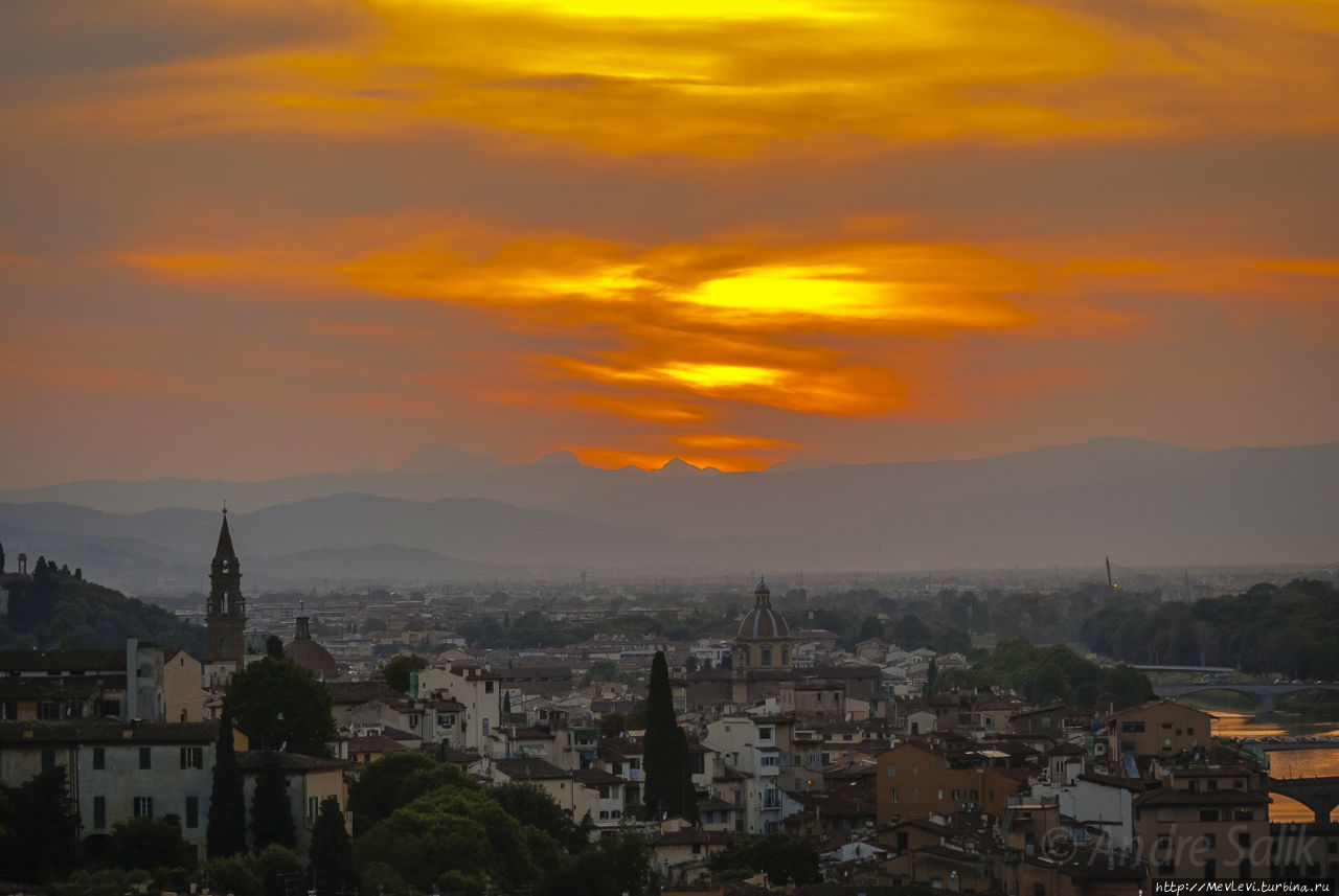 Площадь Микельанжело Флоренция, Италия